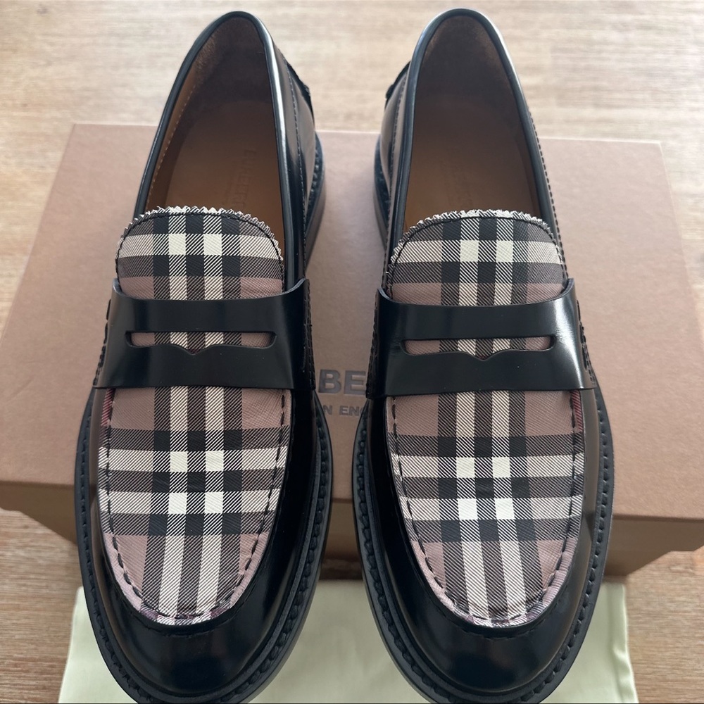 Burberry MENS Black Croftwood Slip-On
Loafers 42.5 - Picture 5 of 10